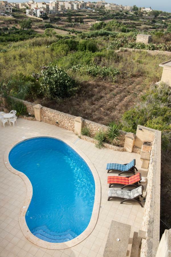 Valley View - Holiday Farmhouse With Private Pool Надур Экстерьер фото